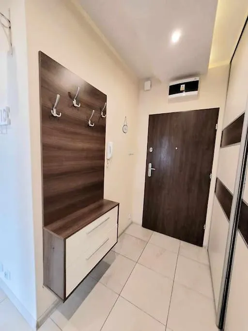 Apartament Dark Chocolate 4 Persons Down Town Krakow Poland