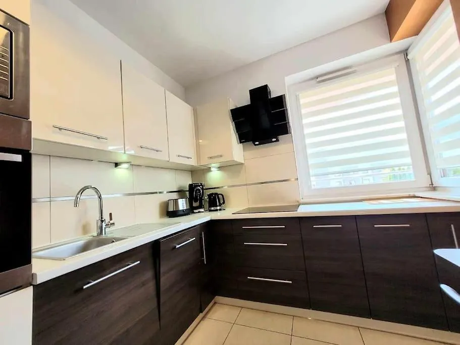 Apartament Dark Chocolate 4 Persons Down Town Krakow 0*,